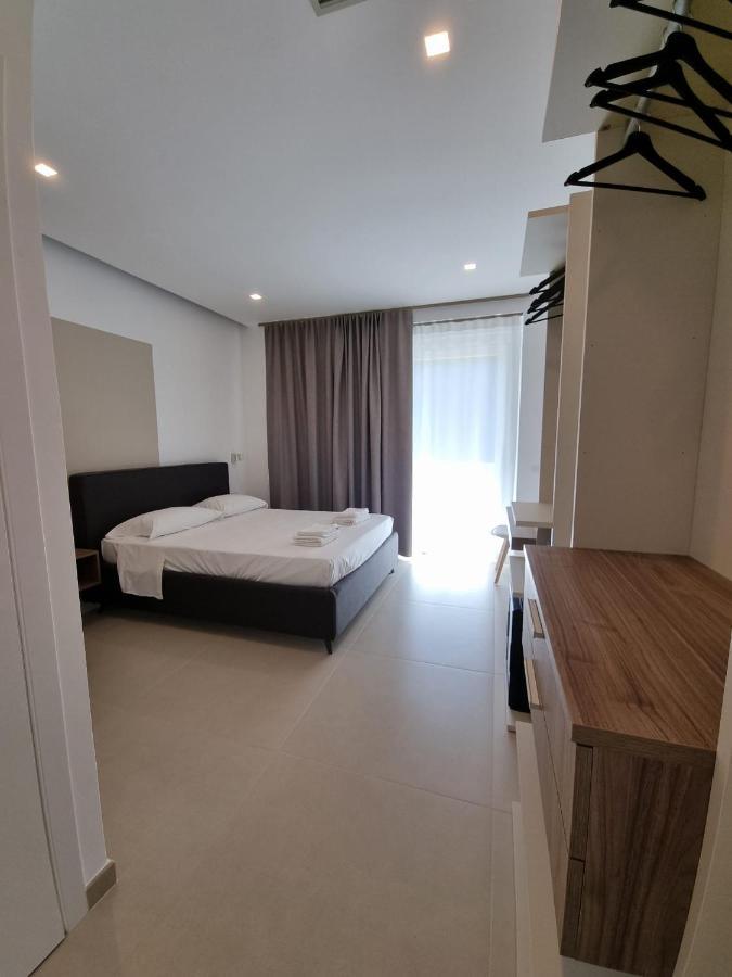 Marea Retreat Rooms Marina di Camerota Exterior photo